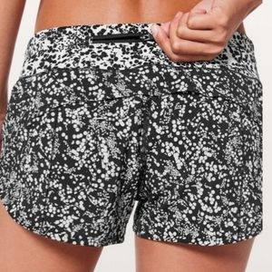 Lululemon Speed Up Shorts 2.5